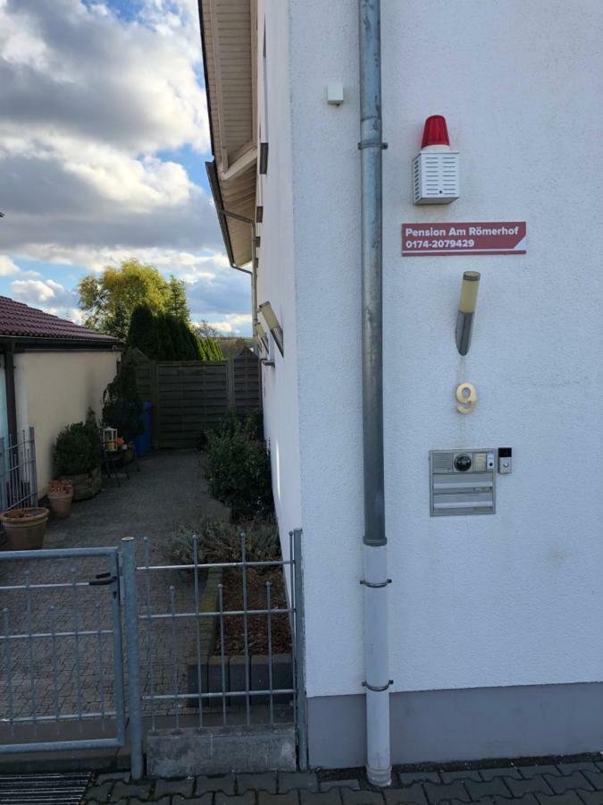 Pension Am Roemerhof Münzenberg Екстериор снимка